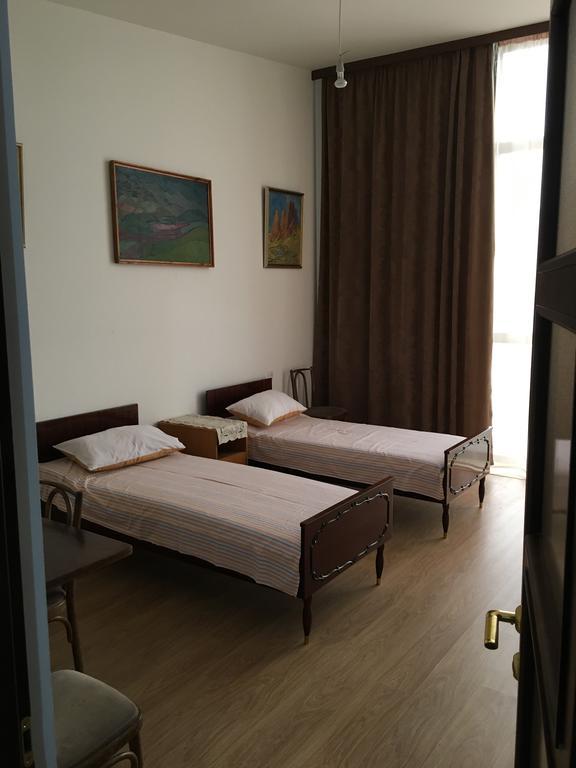Art Guesthouse Yerevan Exterior photo